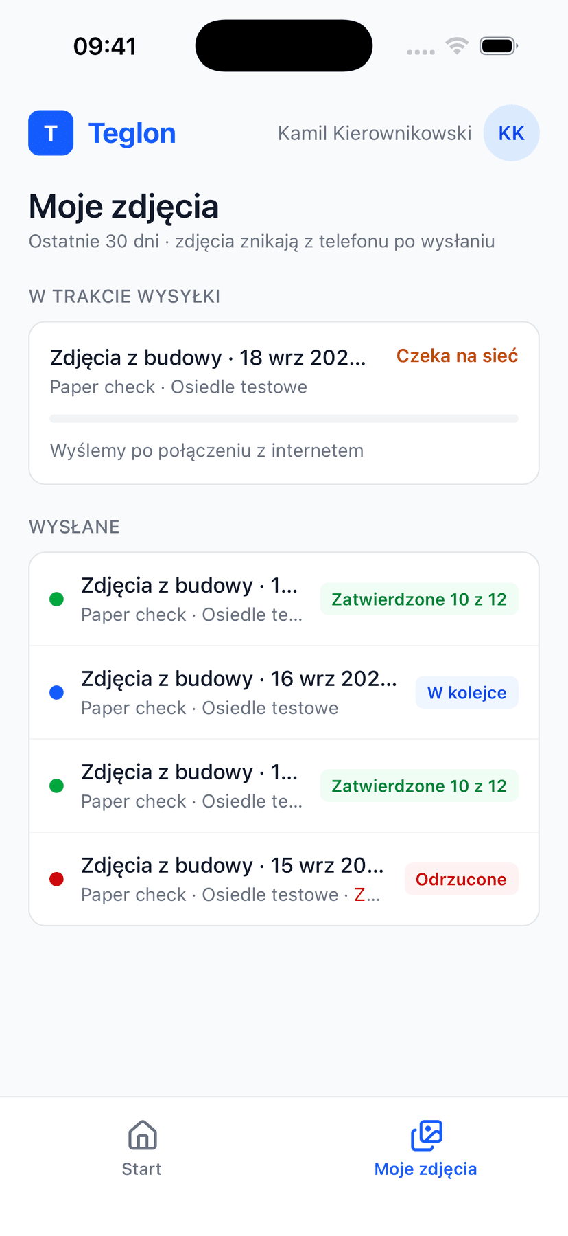 Ekran „Moje zdjęcia” — zestaw ze statusem „Czeka na sieć”